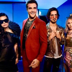 Roxane Mesquida Instagram - #nowapocalypse is premiering at Sundance ! Couldn’t be happier!! Get ready guys 👽