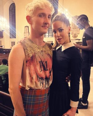 Roxanne McKee Instagram - A little look back at last night in HECTOR MACLEAN
#HectorMaclean wowed us all with a symphony of sustainable baroque inspired delights.
These were my favourites… 
Special shout out to T in the last pic for the inspired AI chat 🤗
#londonfashionweek