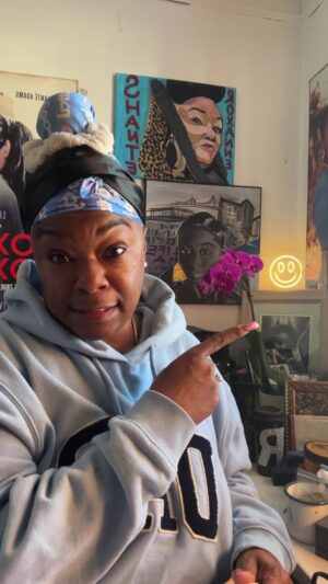 Roxanne Shanté Instagram - Day 6 I need a sugar fix. We can do this plzbelieveit tune in to HAVE A Nice Day 4pm