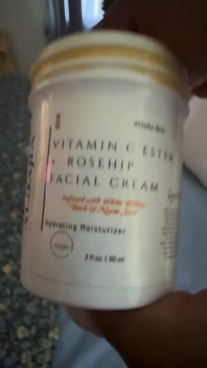 Roxanne Shanté Instagram - Don’t talk about my jar 🫙 just look at my skin I call this my don’t look like what I been through cream. It’s called the vitamin c rose hip cream oh and just put Shante in your code and she will take a little something off the price. Enjoy and don’t say I never told you nothing young women and men start early with the face it’s the only one you got  @natashasomalia