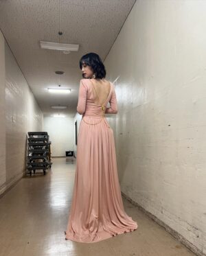 Ruka Matsuda Instagram - 先日ホテル椿山荘東京で行われました いしかわ県人会に、映画『レディ加賀』チームでお伺いさせていただいた時の写真です☺️

映画の裏話などをお話しさせて頂きました！
全国公開は2024/2/9です◎
少し先ですが、お楽しみに！

dress / @elisabettafranchi
shoes / @daianashoespress
pierce / @ari._j
necklace / @caki.jewelry
.
#レディ加賀 #映画レディ加賀