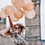 Ruken Demirer Instagram - Kısa bir Londra turu yapalım mı😁✨ Let's take a tour of London? #rukenontheroad #rukendemirer #rukentakeslondon #london #tbt 🌸