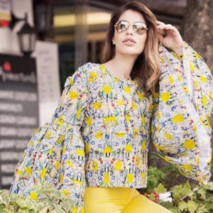 Ruken Demirer Instagram - Güzel bir hafta diliyorum herkese🌻|| I wish everyone a nice week 🙋🏼‍♀️