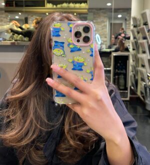 Rukku Nahar Instagram - new case, new hair 👽✌🏽💟