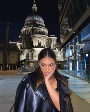 Rukku Nahar Instagram - 🦇🌒