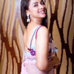 Runa Khan Instagram - 🌸🌸🌸 #runakhan @dustcoat_blouz @taqwausa