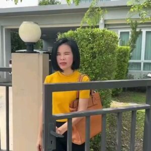 Rungrawan Tonahongsa Instagram - บางทีอากาศ​ร้อนก็ทำให้คนเพี้ยน🔥☀️🤪... แต่งหน้าไม่เป็นก็เล่นมันแบบนี้​แหละ😂 #asoka