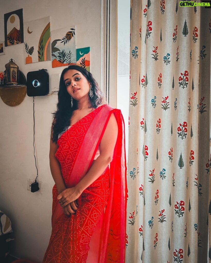 Rupali Wakode Instagram - Bolo na?????