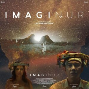 Ruzana Ibrahim Instagram - I've had the privilege of playing a shmolll yet significant role to this beautiful story n how it all started. Always wanted to work with @_nikamir for the longest time and be part of naskhah seindah ini. Attended the Gala Premier and watched it for the first time and boy oh boy, was it a feast for the heart and mind. Sudah terlalu lama tak rasa puas sebegini menonton filem tempatan. Bawled my eyes out in the end (yes bring your tissues), not just because I'm a new hormonal haywired mama and a typical sentimental empath who digs these sort of mysterious Sci Fi romance, BUT bcoz that's what this film does to you. With a touch of melancholy, You'll feel all them feels. Sejujurnya, memang sampai sbb ianya sangat relatable at some point of your life. It is a Sci Fi mystical story about love, life, loss, identity and memories. From the storyline, to its' beautiful cinematic visuals, to effortless individual performances, to the music OST that hits right on the spot in every scene added so so much value to my cinematic experience. No crazy CGI special effects, just a simple yet deeply impactful tad bit complexed story. Everything was put together so well. Thank you @_nikamir @redzaminhat @hafiz.chin @lumaticfilms What an honour it is to share the screen with all these amazing stellar casts and team involved behind screen. One thing though, hats off @beto_kusyairy @dianadanielleb korang mmg biadap main dgn perasaan kami ek..Such beautiful powerful chemistry ❤️ Congratulations to all involved. So so proud of this film. Bila naskhah seikhlas ini, digabungkan dengan pemain pemain yg ikhlas, lahirlah sebuah cerita yang sangat ikhlas dan sangat indah.

Lihat melalui mata, Rasa melalui hati 🤍

IMAGINUR out in cinemas today 23rd of February 2023. The crucial time is NOW to support our local films. Give it a go. Free your mind. Free your heart. Watch without any expectations. Book your tickets. Tolong lah pi tengok with your loved ones or have that me time movie time alone pon best gak. Imaginur is without a doubt a beautiful local film worth your time. If you wish, Let us know your review and take on this film once you've watched it 🤍

#imaginur #imaginurfilm #lumaticfilms