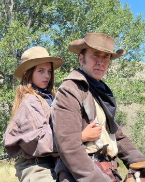 Ryan Kiera Armstrong Instagram - @theoldwaymovie 01.06.23 💥😘