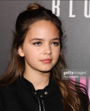 Ryan Kiera Armstrong Instagram - SLAY! Good good FUN! @runsweetheart on @amazonprime Congrats and🙏🏼 @blumhouse for the ride. 😈 💛 to my everyday TEAM @theadinasaur @laneladylane. Couldn’t have done it without you 🥰