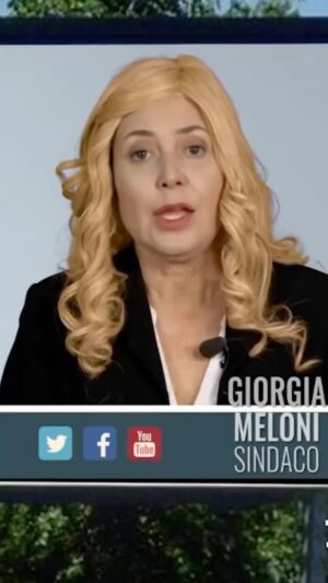 Sabina Guzzanti Instagram - Dal 3% al 30% ecco alcuni dei suoi argomenti vincenti che spiegano pure in qualche modo le sortite sulla strage di Bologna