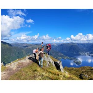 Sabrina Bartlett Instagram - 🏔 H a n a n i p a 🏔

Fell in love with Norway and it’s wild and majestic beauty. Memories for life hiking across the Fjords with @norway_mountain_guides who made our experience so special🕊💙