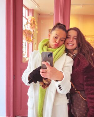 Sabrina Bartlett Instagram - Hygge 💌