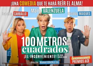 Sabrina Carballo Instagram - ACLAMADA POR LA CRITICA Y EL PÚBLICO
 
5 nominaciones a los Premios ACE
“100 metros cuadrados” EL INCONVENIENTE
…. la vida es lo que sucede mientras estás ocupado haciendo otros planes…
MARIA VALENZUELA
SABRINA CARBALLO
NICOLAS MAIQUES
( @carballo.sabrina @mariavalenzuelaok @nicolasmaiques )
 
A partir del próximo 14 de Septiembre de 2022 la comedia “100 metros cuadrados,” del autor español Juan Carlos Rubio arranca su gira nacional.
María Valenzuela vuelve al teatro con un desafío teatral para la cartelera nacional, una obra que conmueve, divierte y regala carcajadas. Acompañada por Sabrina Carballo logran una dupla explosiva y contundente. El elenco se completa con el histriónico actor Nicolas Maiques. Dirigidos por Manuel González Gil.
En esta divertida, emotiva y profunda comedia, Sara y Lola (María y Sabrina) nos contarán como la vida se encarga, día a día, de demostrarnos que nada es lo que parece ser y que nadie puede asegurar los hechos que nos sucederán. La vida es inabarcable, inmanejable e impredecible. Con un mensaje contundente y positivo “la vida es hoy y nadie puede asegurarnos que sucederá mañana“, este trio de actores generan un hecho teatral delicioso cargado de humor, emoción y reflexión. 
 
¡DIJO LA CRITICA!
Risas, complicidad y empatía. Analia Rivas
Conmueve, divierte y te deja un gran mensaje. María Ana Rago. CLARIN
Una comedia que regala carcajadas. Pablo Gorlero. LA NACIÓN
Un dúo imbatible se completa con un 3ero que se sacan chispas. Luis Mazas
Humor natural puro e inteligente. Veronica Jamowich
Una comedia que te llega al corazón. Marcela Godoy. CNN ESPAÑOL
Excelente comedia y actuaciones magistrales. Manuel Germano
Divierte mucho y te completa el alma. Juan M. Frattin
Toca el corazón y te despierta los sentidos. Ana Seoane. PERFIL
Humor, emoción y reflexión. Gran hecho teatral. Luis Bremer