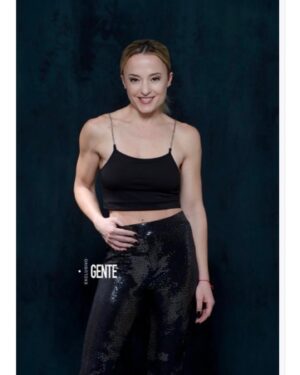Sabrina Carballo Instagram - Interview @revistagenteok 

https://www.gente.com.ar/entretenimiento/sabrina-carballo-necesitaba-volver-al-teatro-despues-de-el-hotel-de-los-famosos/

🥾 @viamozapatos 

✍️ @_paulamanso 🫶