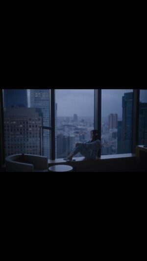Sabrina Cheung Instagram - 聽晚22:00 陪我一齊自生自滅 🚬

MV Release on 
22/11/2022 22:00

曲： 張蔓莎/Goo Chan 
詞： 小克
編： Nic Tsui 
監： Nic Tsui/ 張蔓莎