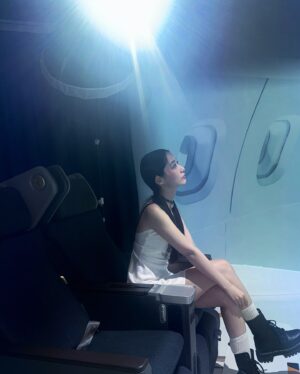 Sabrina Cheung Instagram - Ladies and gentlemen, welcome onboard 🛫🛸

After trying the new Boeing 777-300ER cabins of Cathay Pacific, it makes me want to go travel again 🤍

The extra recline and legroom make flying a breeze, and the new 15.6-inch widescreen 4K TVs with Bluetooth audio turn your flight into a personal cinematic experience. Truly a game-changer for travel comfort ✈️

#cathaypacific #MoveBeyond #PremiumEconomy #MoreToMoveYou