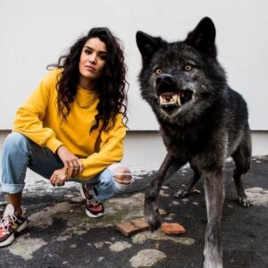 Sabrina Ouazani Instagram - 🐺 
📸 @mikacotellon