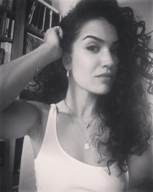 Sabrina Ouazani Instagram - Challenge accepted @anne_laforestrie 🤍
#womensupportingwomen