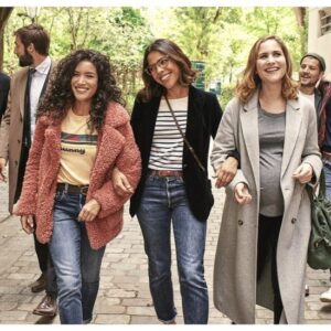 Sabrina Ouazani Instagram - On est de retour pour une saison finale 🥳 
#PlanCoeur #Saison3 @netflixfr