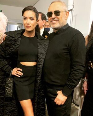 Sabrina Ouazani Instagram - Merci @eliesaabworld pour ce moment Magique ✨
#PFW22 

💄 @makeupforever 
 💇🏽‍♀️ @francoislaly