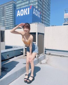 Sae Kanzaki Most Liked Photos and Posts