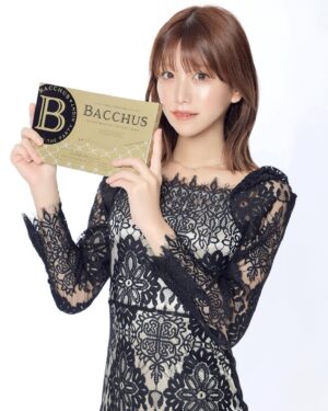 Sae Kanzaki Instagram - まねじゃゆうたくんが褒めてくれた写真🫰🏻❤️

@bacchus.tokyo 
@dazzy_official
