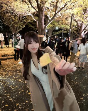 Sae Kanzaki Instagram - 東京都民9年目の女だが初めてきた
どんどん顔くずれてくのはご愛嬌で😂💛