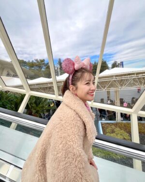 Sae Miyazawa Instagram - 👭💕
あーちゃんと行ってきましたパルパルーザ！
ドレスコードはピンクでした🎀
エントリー受付は全外ししたけどそれもイイ思い出です。
夢の国にたくさんの笑い声と笑顔置いてきました〜☺︎

やっと行けたね楽しすぎたね〜〜🤭
@kisaki_airi 🫶BIG LOVE!!🫶
.
#みそじーず 💌
#朝9時から夜9時まで遊び倒して喋り倒した
#あーちゃんが車で送迎もしてしてくれた 😭🫶ｱﾘｶﾞﾄｳ
#東京ディズニーランド 
#disneyland