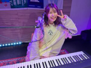 Sae Otsuka Instagram - 「修行ツアー！vol.2」
4日目・大阪公演🚢🩷

ありがとうございました！
楽しかったねえ！！！

新しい感覚が宿ったよ。
仙台、更に更にパワーアップできる💪✨

今日を共に生きてくれたみんな。
すごく強く結びついた
めちゃくちゃいい「ライブ」を共に作ってくれてありがとう！！！

 #修行ツアー2

おおさかのわらいはめっちゃむずいわ～～
※最後の動画