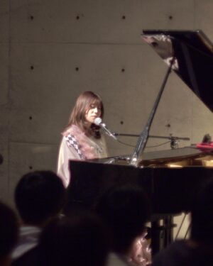 Sae Otsuka Instagram - 大塚紗英「修行ツアー！vol.2」東京公演
ありがとうございました！

Photo @keyuuri415 🎹

 #修行ツアー2

着古した、手作りの衣装が名残惜しいです🎀