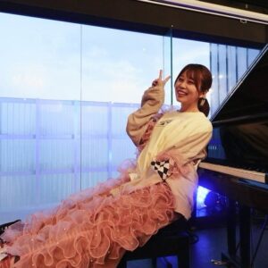 Sae Otsuka Instagram - 「修行ツアー！vol.2」
2日目・福岡公演🚢🩷

ありがとうございました！！！

身体中いてぇ！！！！！笑
今日も、ありったけのパワーで、
歌って、弾き倒しました！！！！

福岡、来てよかったあ！！！！！
すごく、いい日だったな！！！！！

 #修行ツアー2

…あー、身体中いたい笑
ばり鍛えるぞ💪🦸‍♂️