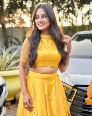 Sahana Shetty Instagram - Continue being a good person, god sees you✨

Pc : My Sweetie @spoorthi._.shetty__ 😘

#instapost #instagood #sahanian #sahana_shetty #instagram #prana🥳