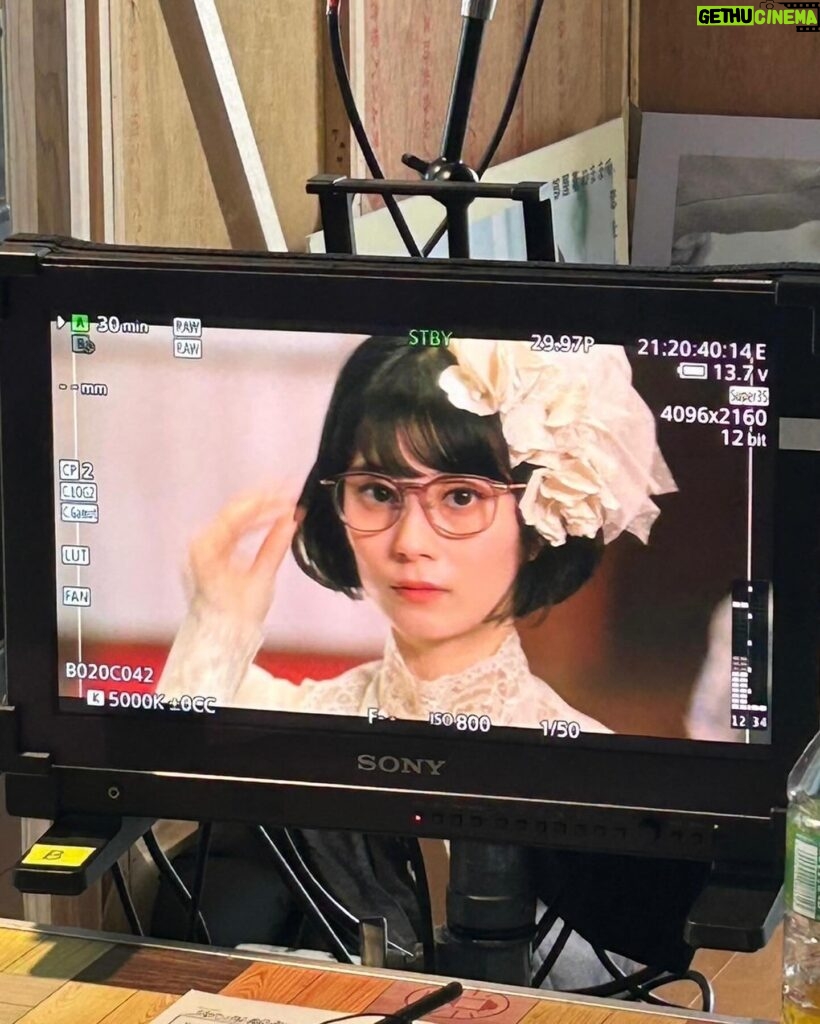 Sakurako Okubo Instagram - リビングの松永さん今夜最終回です🤓 どの写真ももう懐かしく感じる🤓 最後まで是非ご覧ください🤓