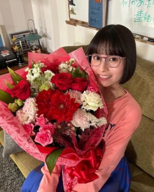 Sakurako Okubo Instagram - リビングの松永さん今夜最終回です🤓
どの写真ももう懐かしく感じる🤓
最後まで是非ご覧ください🤓