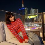 Sakurako Okubo Instagram - 今日は「リビングの松永さん」の制作発表でした。放送まであと3日。お楽しみに！ そして明日、20時〜放送のBS日テレ「辛ウマい飯」に出演させていただきます。私は名古屋へ行き、サウナで汗を流した後に辛ウマいラーメンをいただきました。本当に辛くて本当に美味しかった...。是非ご覧ください！