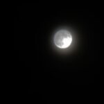 Sakurako Okubo Instagram - . チータラのチーとタラを分けて食べるのが好き。 #fullmoon #妹カメラ