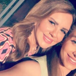 Salma Almasri 2 Instagram - #salma#salmaalmasri#salm_almasri#damascus#syria#syrianactress#actress#tv#series#fan#fans#dubai#dxb#mydubai#abudhabi#uae#love#سلمى#سلمى_المصري#دمشق#سوريا#ياسمينة_الشام #ممثلة
احلى واهضم نوارة