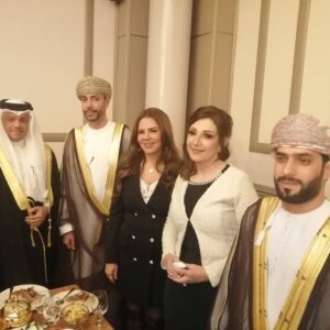 Salma Almasri 2 Instagram - نبارك للإمارات العربية المتحدة وسمو الشيخ خليفة بن زايد آل نهيان وسمو الشيخ محمد بن زايد وسمو الشيخ محمد بن راشد حفظهم الله  وأبناء وبنات زايد بعيدهم الوطني متمنية لهم دوام الإزدهار والافراح ودوام الامن والامان وكل عام ودولة الإمارات بالف خير
#العيد_الوطني #العيد_الوطني_الاماراتي #الامارات #الامارات_العربية_المتحدة #أبوظبي #دبي #الشارقة #الشيخ_خليفة_بن_زايد #الشيخ_محمد_بن_زايد #الشيخ_محمد_بن_راشد