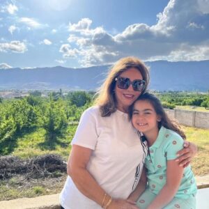 Salma Almasri 2 Instagram - احلى مشوار إلى سهل الزبداني بقين بلودان سوريا جنة