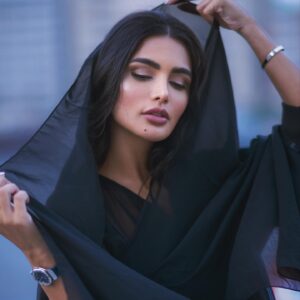 Sama Zakeri Instagram - Silence is the most powerful scream
سکوت قوی ترین فریاد است.
.

Amazing photographer: @babarmono 📸
.
.
.
.

#hijabfashion #hijabstyle #hijab #hijabers #hijabsyari #fashion #hijabmurah #ootdhijab #ootd #hijabi #hijabootd #dubaiagency #hijabinspiration #muslimah #gamissyari #dubaimodel #dubaiphotoshoot #fashionhijab #jilbab #dubaiinfluencer #hijabtutorial #hijabista #hijaber #hijabmodern #hijabinstan #hijaboutfit #dress #lfl #bajumuslim #arablook