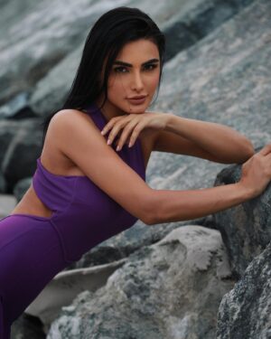 Sama Zakeri Instagram - @satishvclicks 📸
.
.
.
.
.
#arablook #dubaimodel #dubaiagency #photoshoot