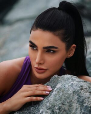 Sama Zakeri Instagram - @satishvclicks 📸
.
.
.
.
.
#arablook #dubaimodel #dubaiagency #photoshoot