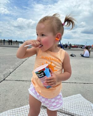 Samantha Droke Instagram - She is my sweet and sassy, smart and so funny, strong and so brave little princess. She’s my spunky has to do everything by herself little girl. And today she is 2! 😭💗
