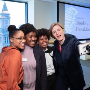 Samantha Power Instagram - After over 40 cities and 5 countries, THE EDUCATION OF AN IDEALIST Book Tour 2019 is over. Thank you to all who welcomed me to their bookstores and campuses, and who shared their own stories along the way. A few highlights....