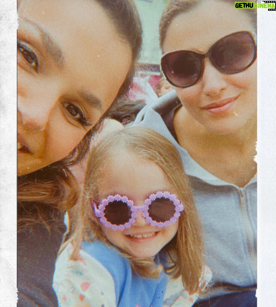 Samantha Barks Instagram - Family time ❤️ I have had such a lovely few days of quality time with the fam! Here are a few highlights!! Beautiful lunch thanks to @beachblanketbabylon (highlight was one of the best brownies I have ever tasted 😍) thank you so much for having us ❤️ #gifted @jayjayprofficial LEGOLAND - I had never been before and was so excited to take my family and we had such a brilliant time! So much to do and see, lots of shows and rides and Rosie had the BEST time!! #legolandwindsor #gifted @legolandwindsor ❤️ Baby shower - My family went to so much thought and effort to make it all so magical and it truly was!! It was so lovely to celebrate with all my loved ones 👶🏻❤️ #family #babyshower