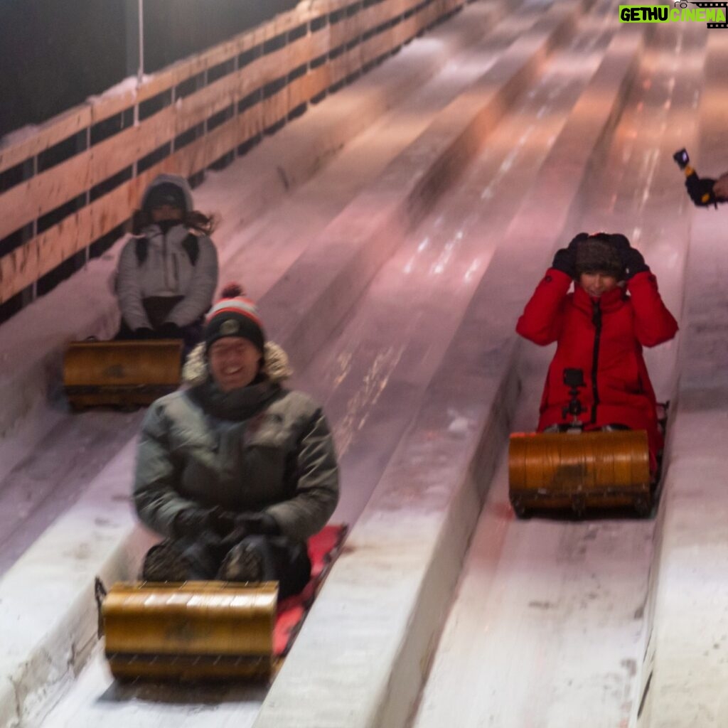 Samantha Brown Instagram - I know everyone’s got summer travel on their mind but there’s no harm putting Quebec Winter Carnival on your travel radar! So many places go quiet during the winter months but not Quebec City. It turns into a snowy wonderland! Tune in today, Friday, on @createtvchannel at 10:30 AM ET and again at 5:30 PM ET to see why Québec City, Canada is a Place to Love. Check the "how to watch" link in bio for information on showing in your location and set your DVR so you don't miss a thing! #samanthabrown #placestolove #quebeccite @quebeccite