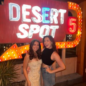 Samantha Fekete Instagram - the urge to start a blog after watching sex and the city !!!