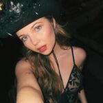 Samantha Hanratty Instagram - This weekend kicked my ass…I liked it 🙂‍↕️🙂‍↔️